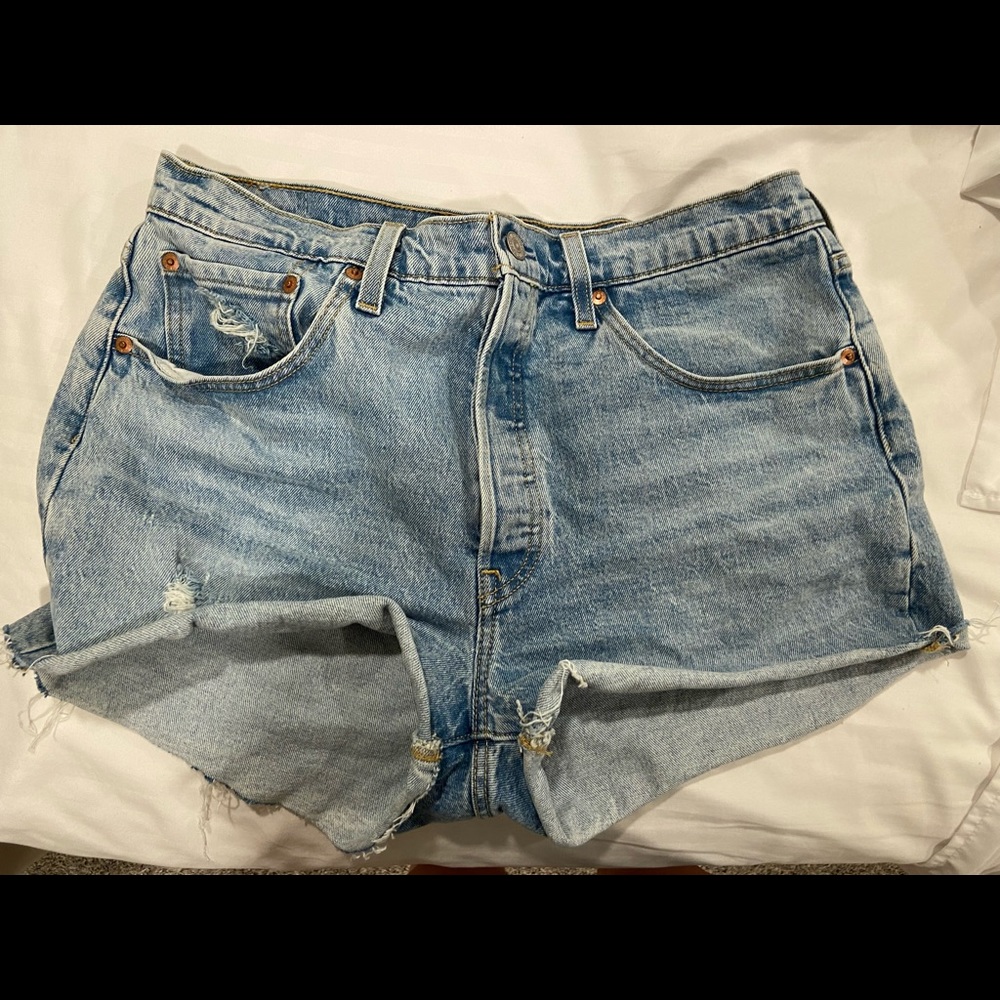 Levi 501 size 31 jeans